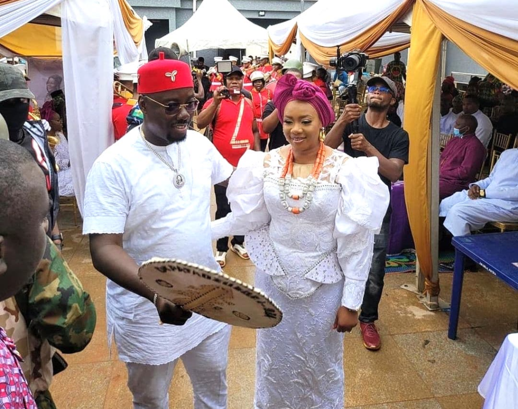 obi cubana's mother burial,burial of obi cubana's mum